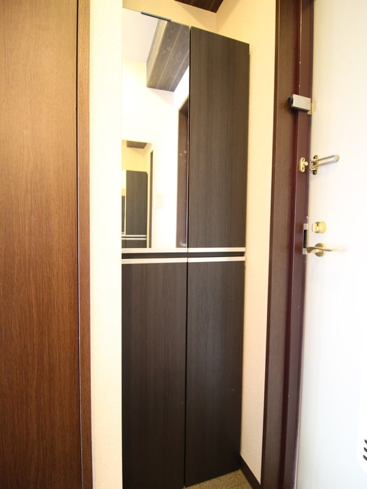 物件内観写真8　(靴箱)