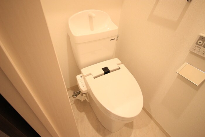 物件内観写真10　(トイレ)