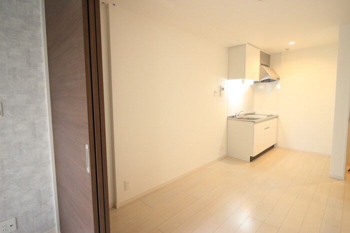 物件内観写真11　(居室)