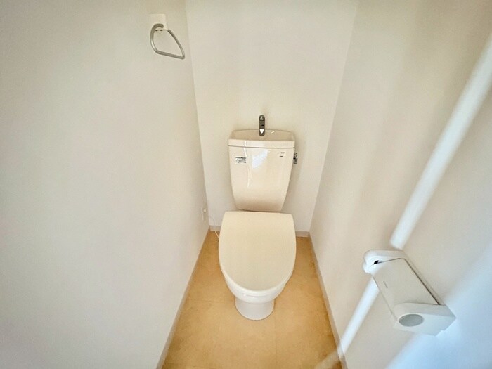 物件内観写真14　(トイレ)