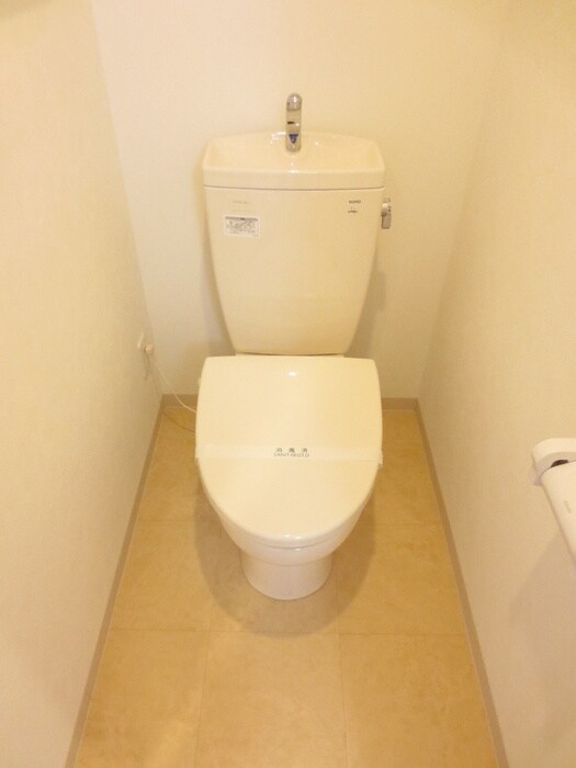 物件内観写真16　(トイレ)