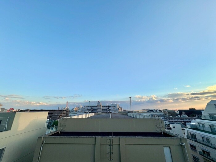 物件内観写真18　(室内からの展望)