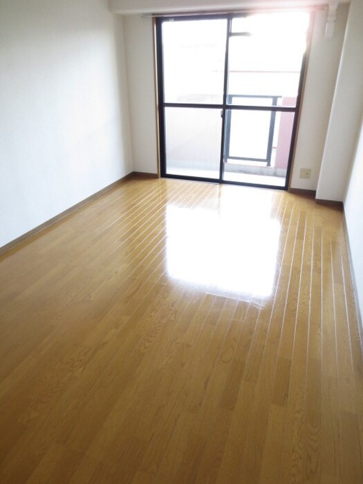 物件内観写真12　(居室)