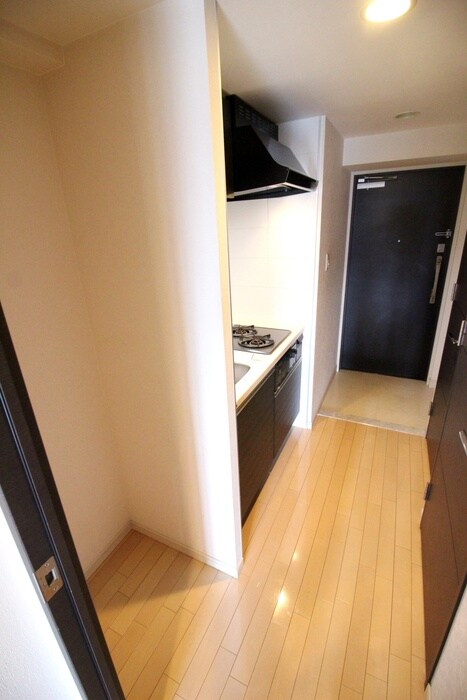 物件内観写真16　(玄関)