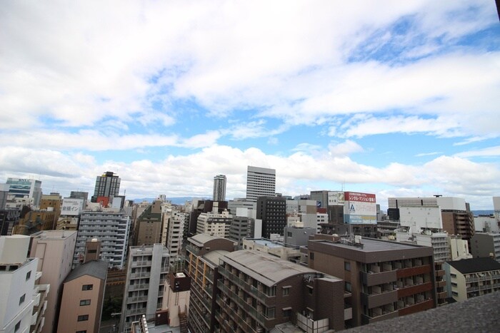 物件内観写真22　(室内からの展望)