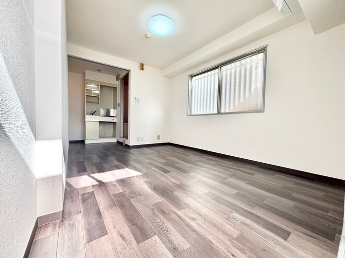 物件内観写真11　(居室)