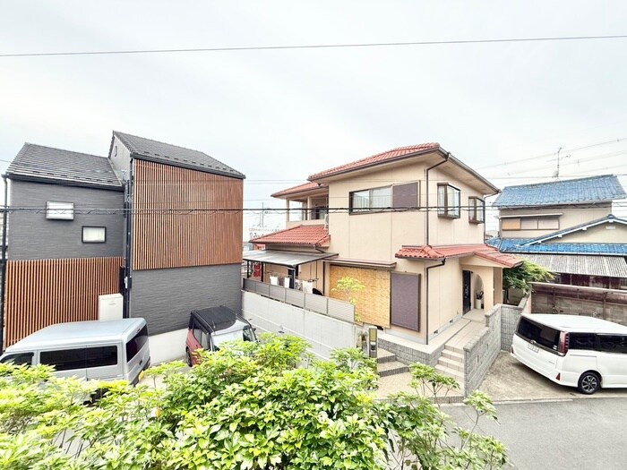 物件内観写真22　(室内からの展望)