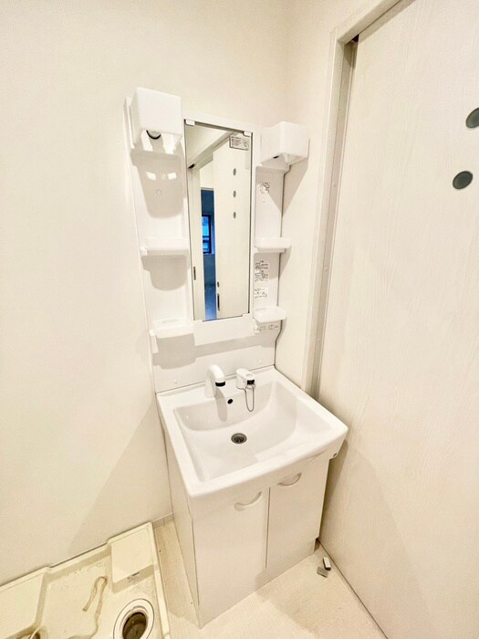 物件内観写真9　(洗面)