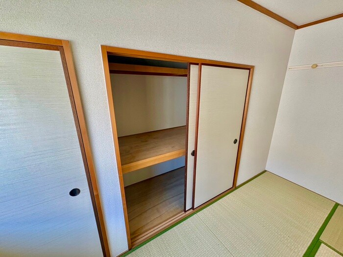 物件内観写真18　(収納)