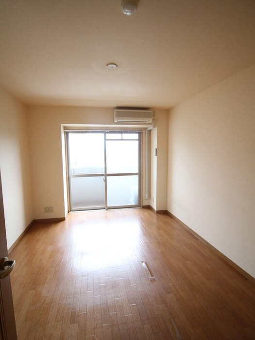 物件内観写真16　(居室)