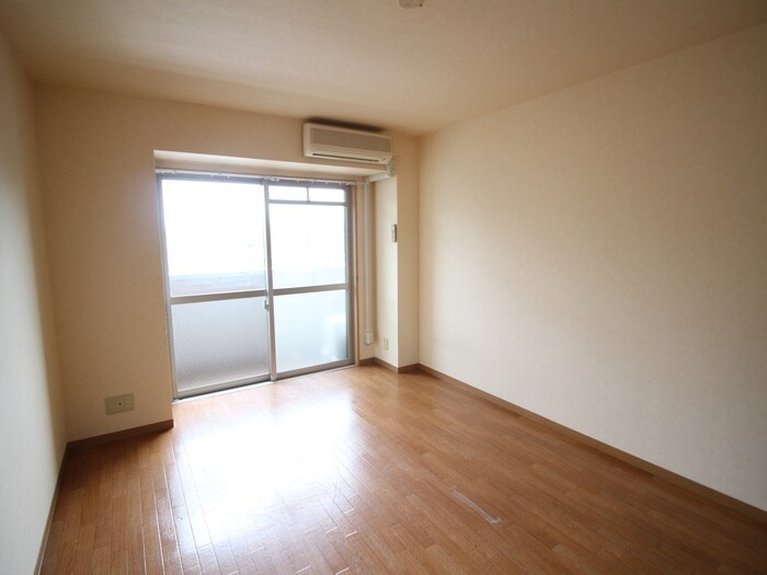 物件内観写真18　(居室)