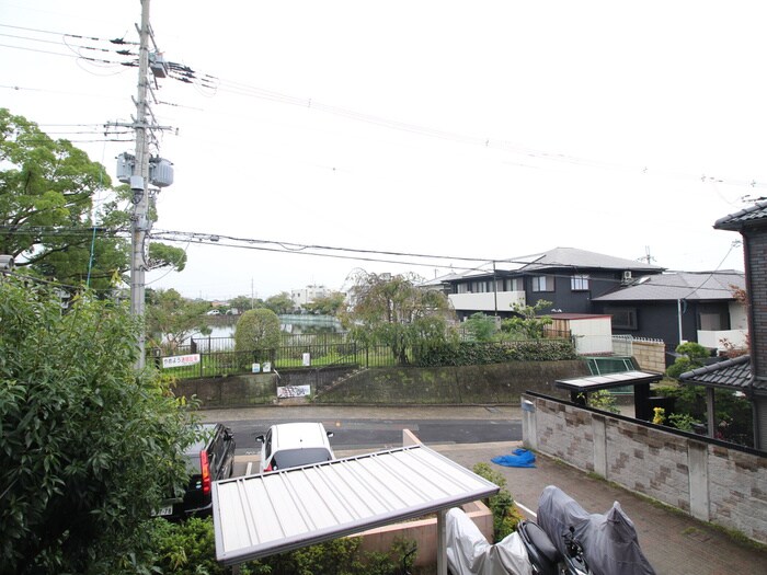 物件内観写真20　(室内からの展望)