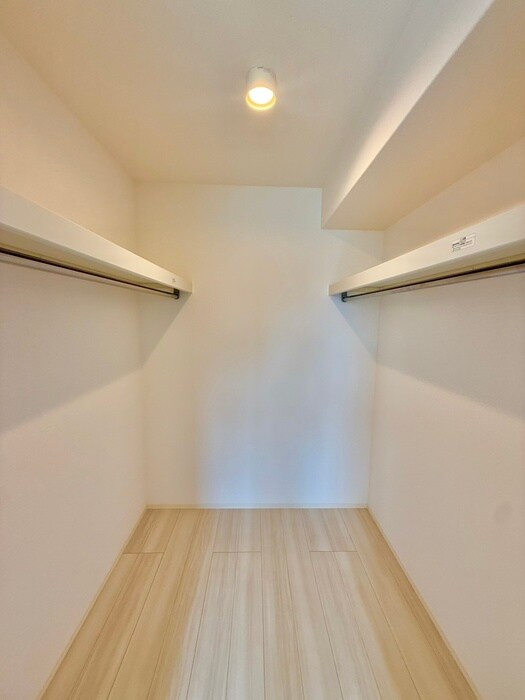 物件内観写真15　(収納)