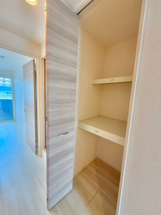 物件内観写真16　(収納)