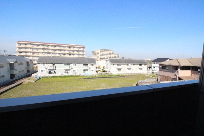 物件内観写真21　(室内からの展望)