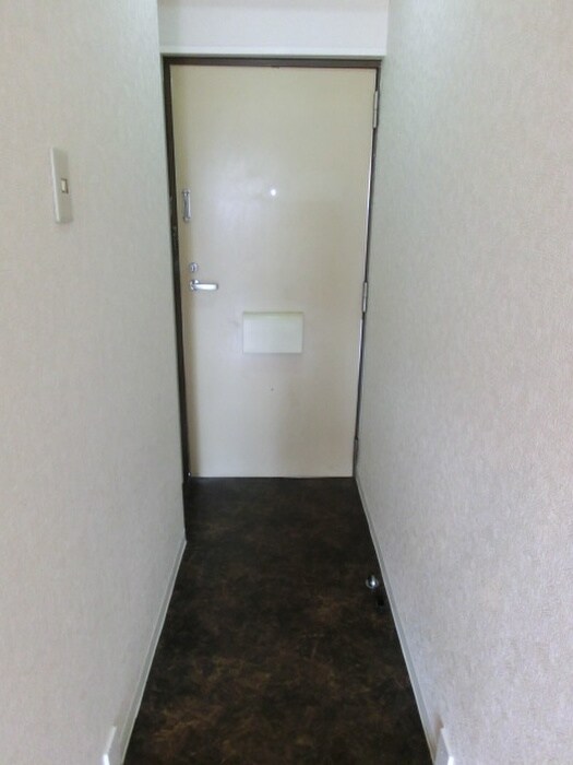 物件内観写真22　(玄関)