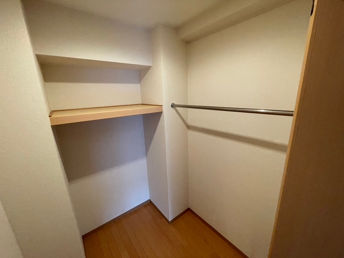 物件内観写真16　(収納)