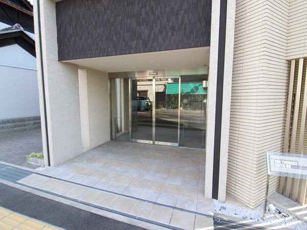 エントランス部分