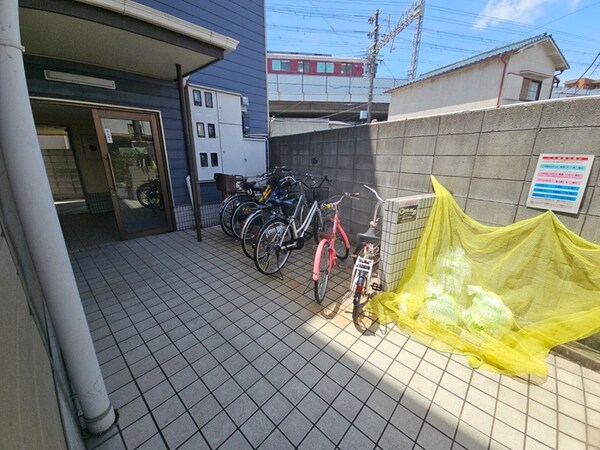 駐輪場