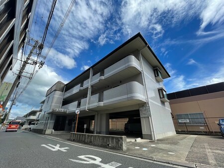 寺田ガ－デンハイツ３番館外観写真