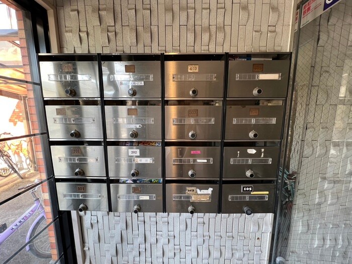 物件外観写真4　(建物設備)