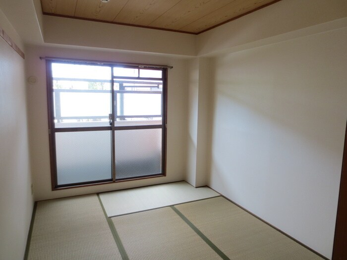 物件内観写真11　(居室)