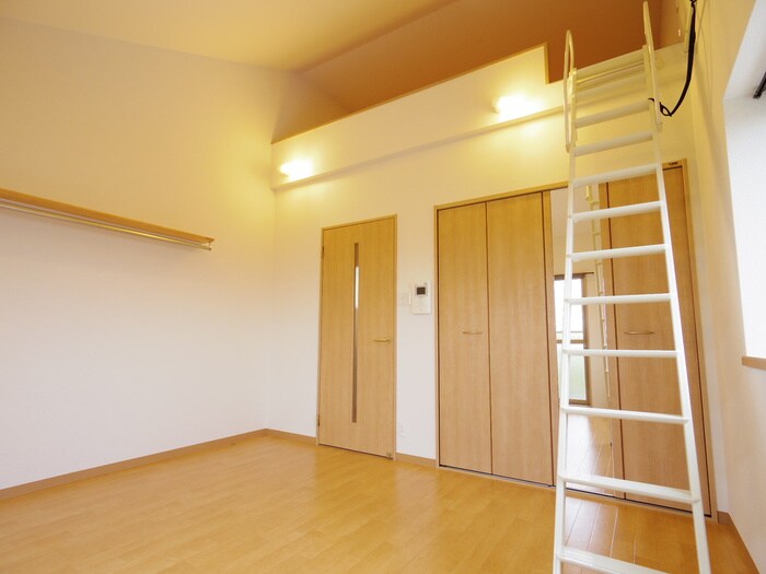 物件内観写真7　(居室)
