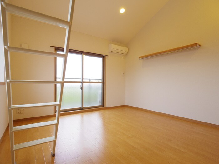 物件内観写真8　(居室)