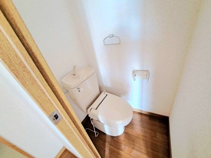 物件内観写真10　(トイレ)