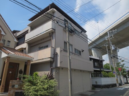 名谷マンション外観写真