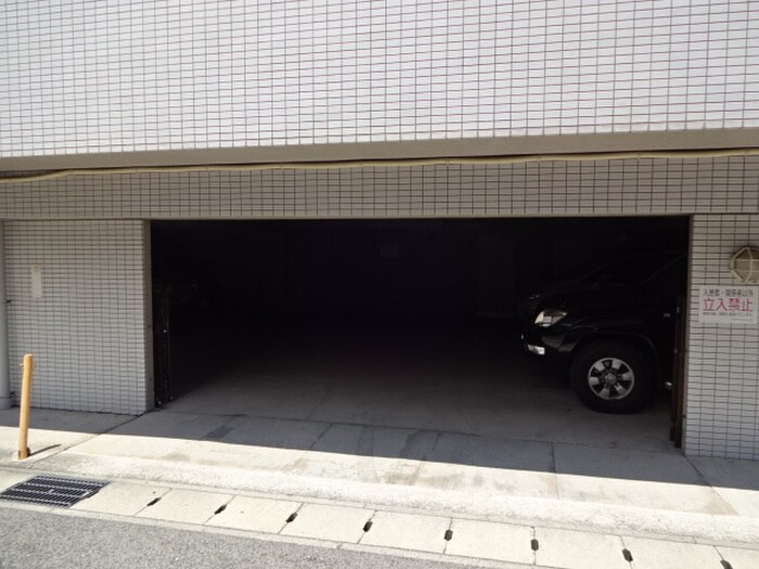 ＩＮＫ甲南の駐車場