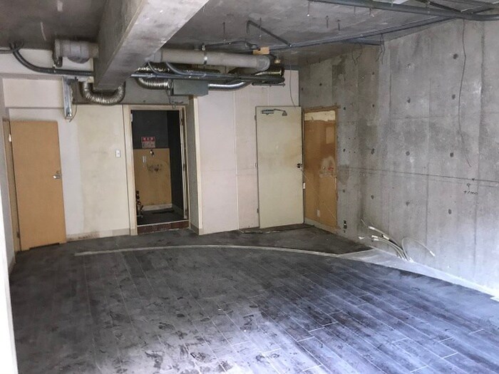 物件内観写真8　(内観写真)