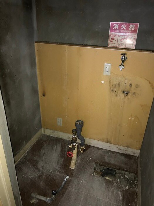 物件内観写真12　(内観写真)