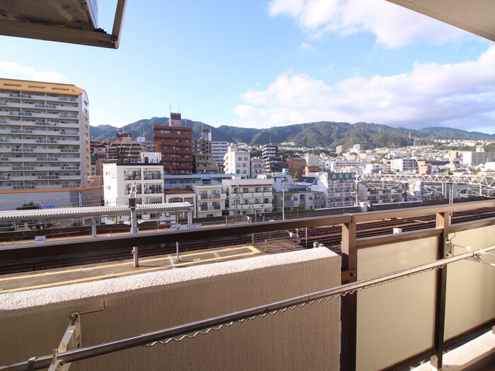 物件内観写真22　(室内からの展望)