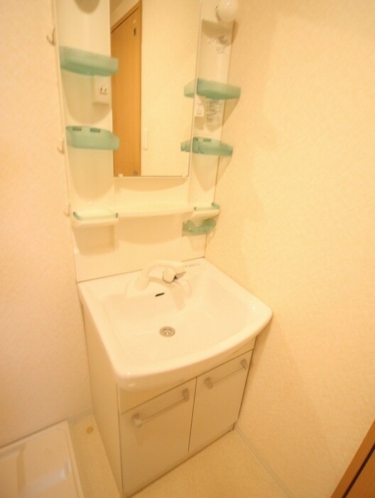 物件内観写真12　(洗面)