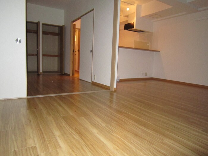 物件内観写真11　(居室)