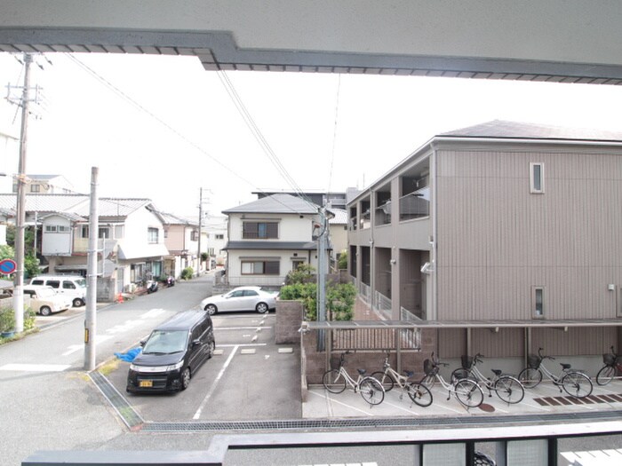 物件内観写真15　(室内からの展望)