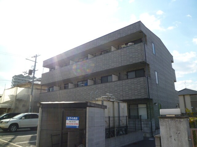 物件外観写真1　(外観写真)