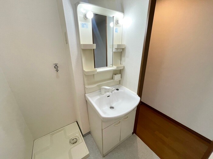 物件内観写真13　(洗面)