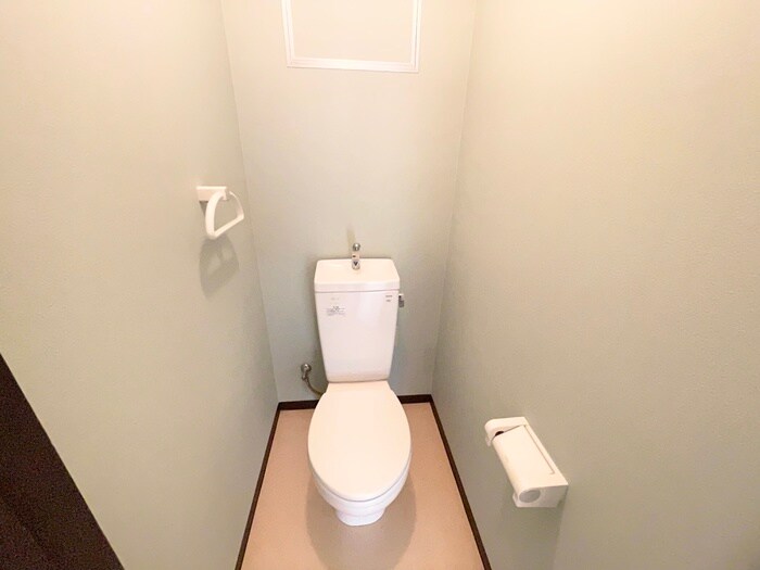 物件内観写真13　(トイレ)