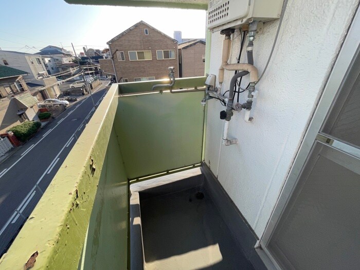 物件内観写真17　(洗濯機置場)