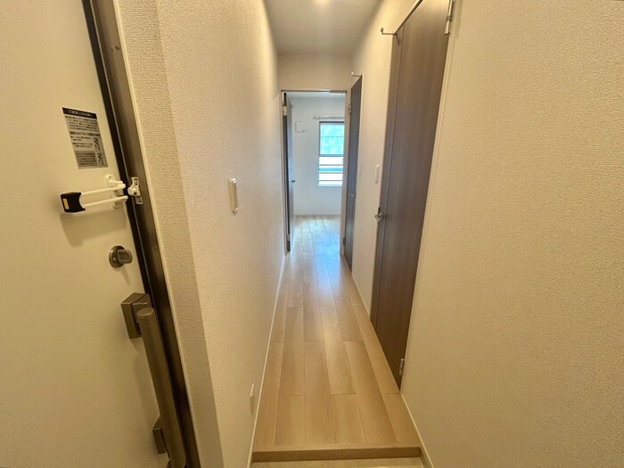 物件内観写真9　(廊下)