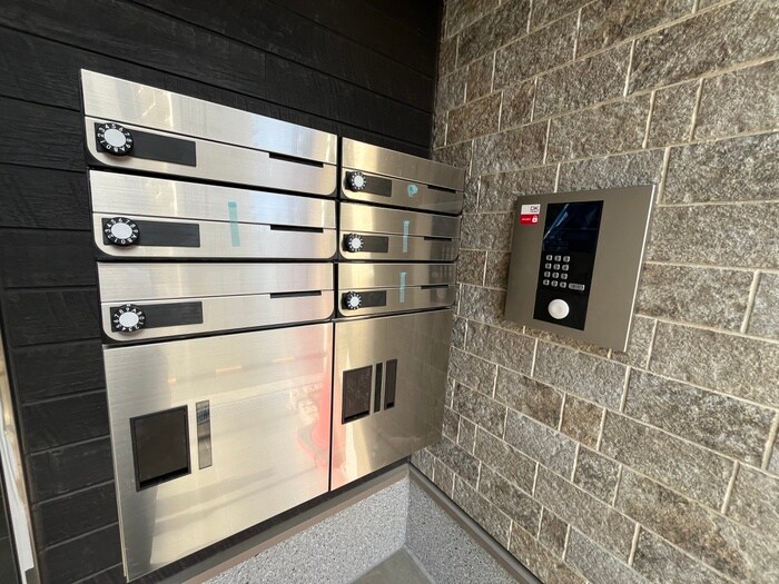 物件外観写真6　(建物設備)