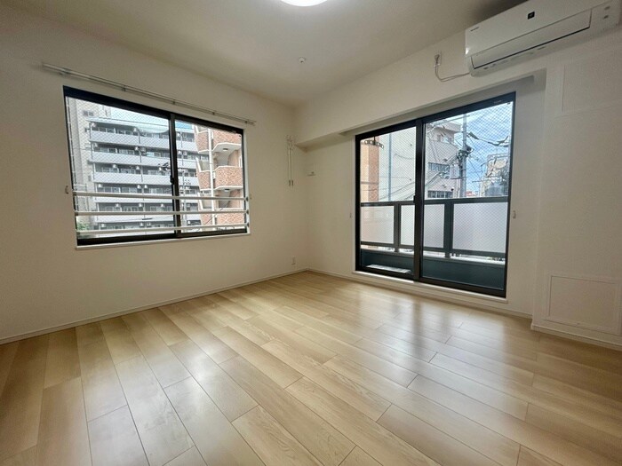 物件内観写真11　(居室)