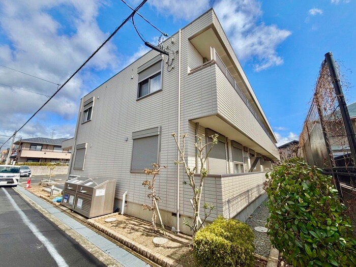 物件外観写真3　(外観写真)