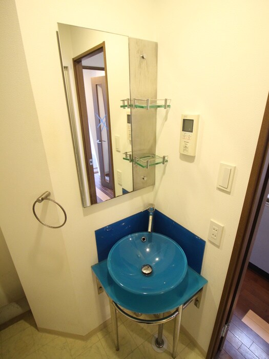 物件内観写真10　(洗面)