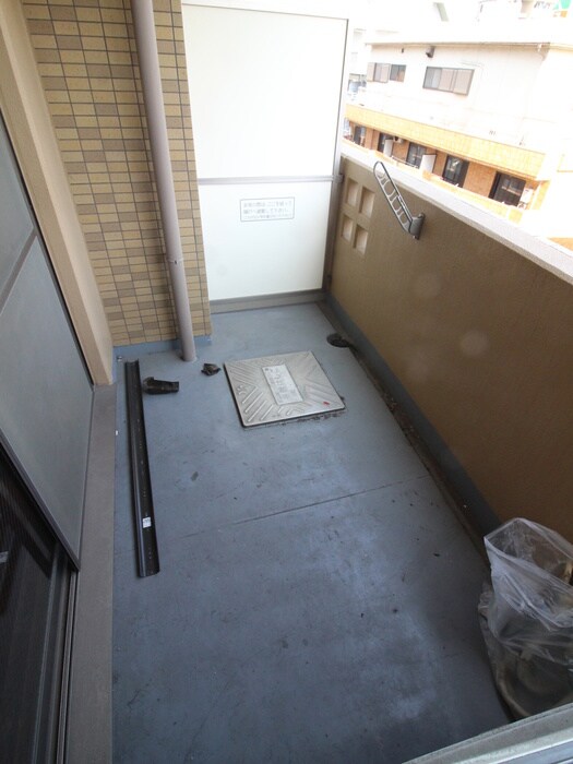 物件内観写真16　(ベランダ・バルコニー)