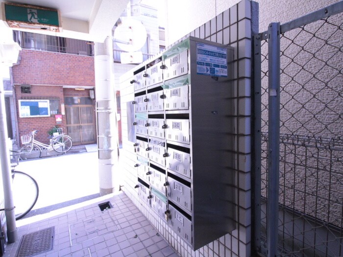 物件外観写真4　(建物設備)