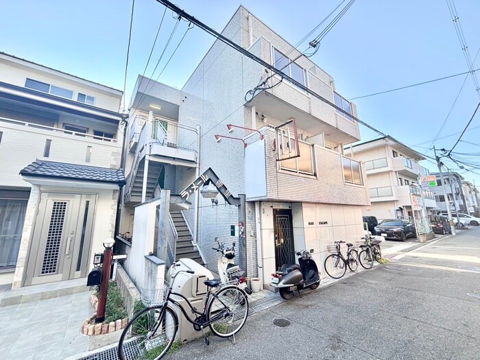 物件外観写真2　(外観写真)