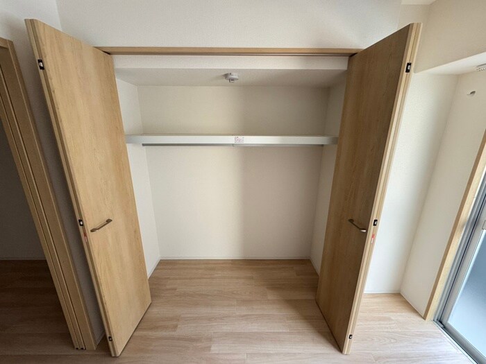 物件内観写真12　(収納)